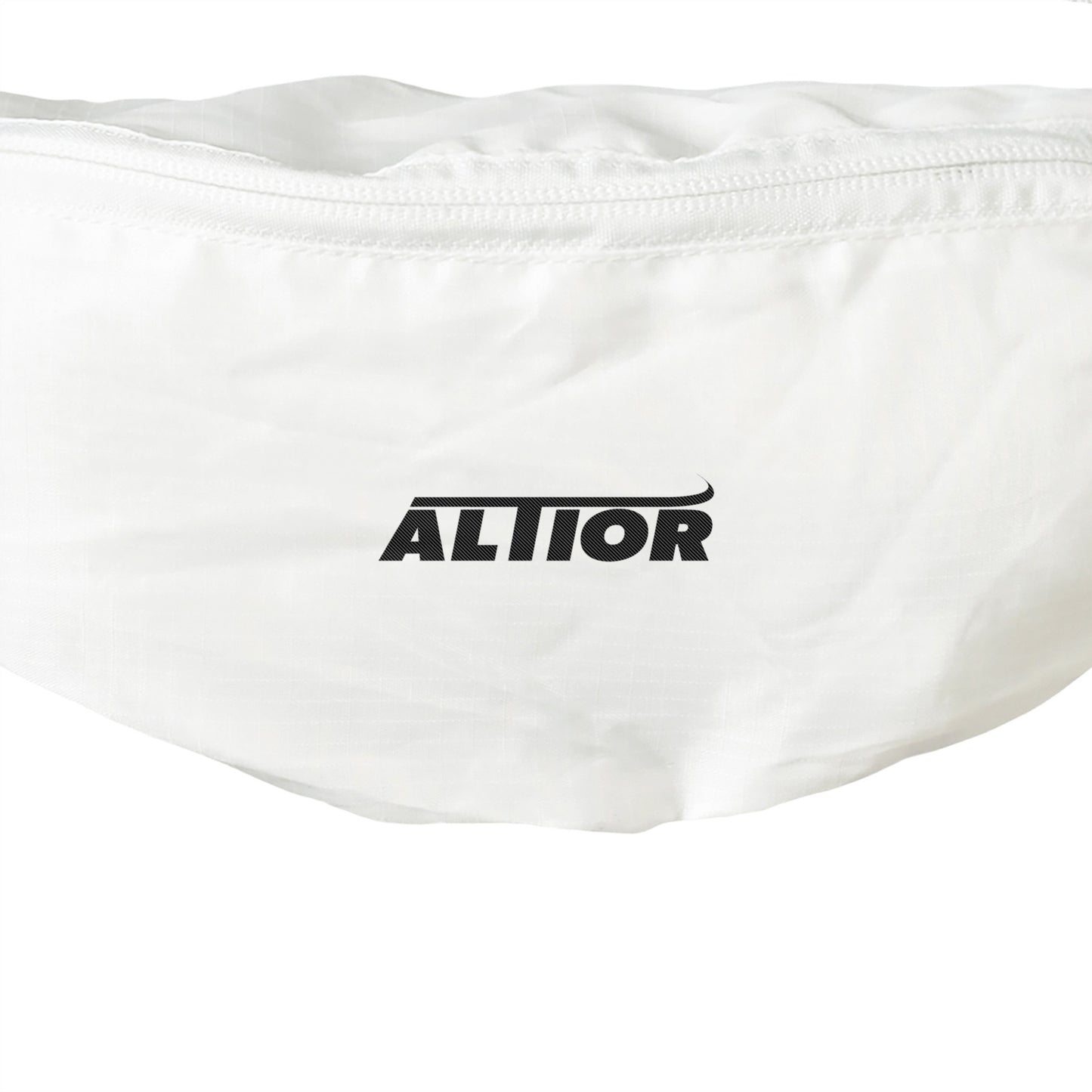 ALTIORボディバッグ